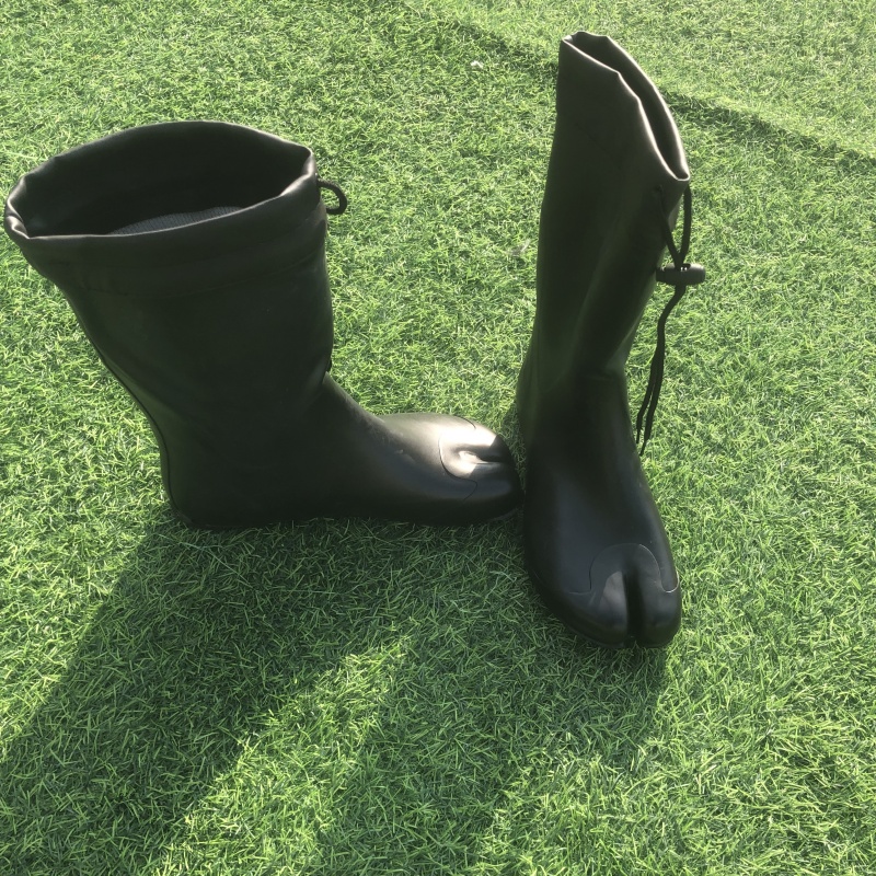 Sepatu Bot Karet Lunak Tipe Lu - Fishing Waders ulasan dan harga